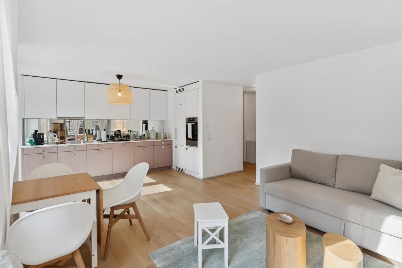 Zurich Flat: Central & Lake Convenience Екстериор снимка