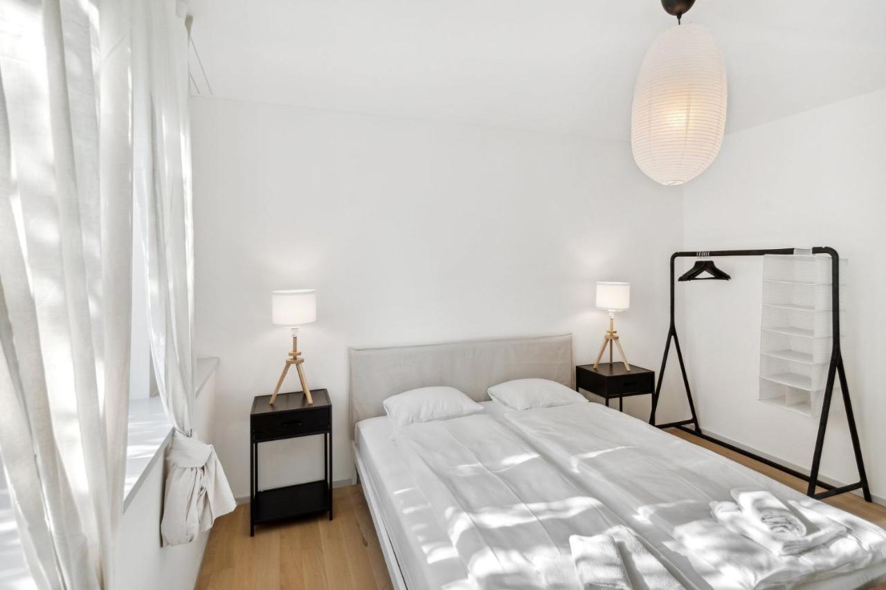 Zurich Flat: Central & Lake Convenience Екстериор снимка